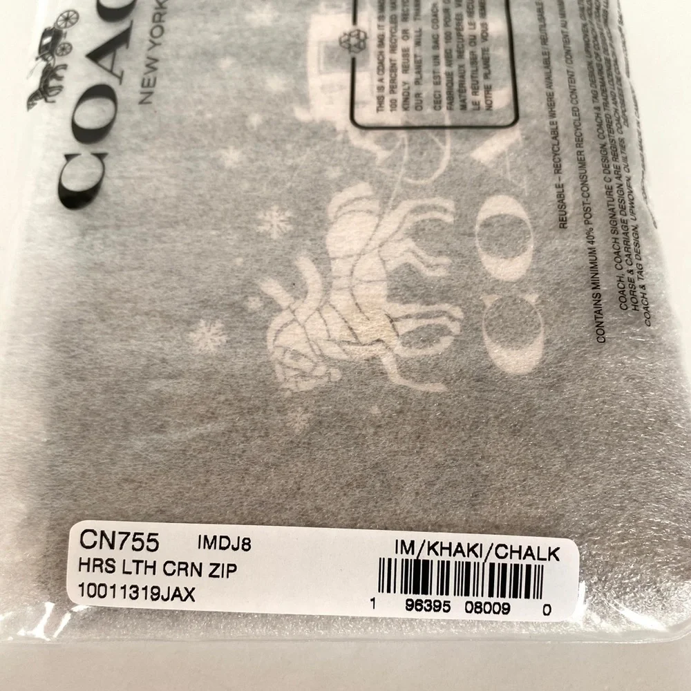 Coach Wristlet Signature Horse and Sleigh - Picture 6 of 9